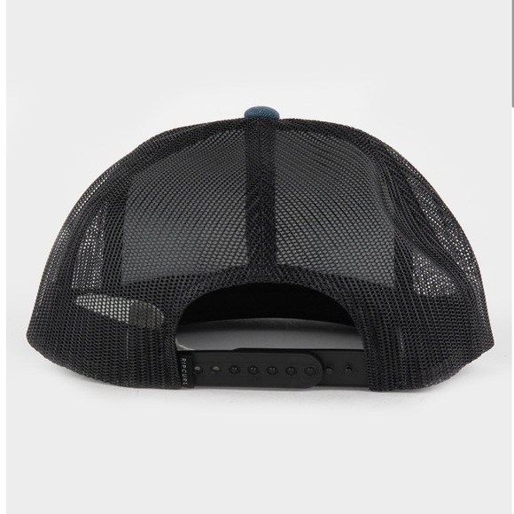 Rip Curl Surf Revival Logo Men’s Trucker Hat Navy+Black. One Size - Picture 3 of 3